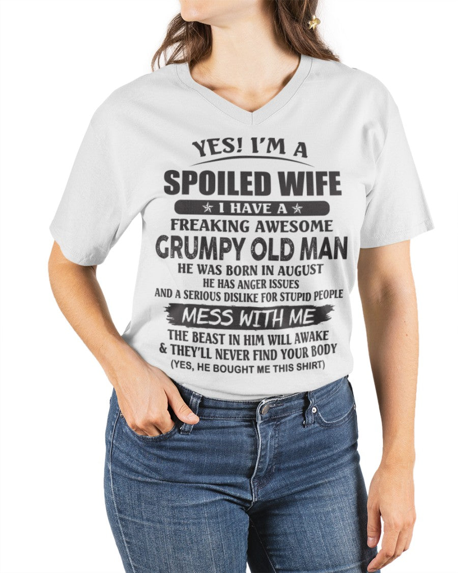 Awesome husband was born August - Gift for girlfriend, Gift for wife from husband - Perfect gift for your wife - HL08 (SKU11-52-08)